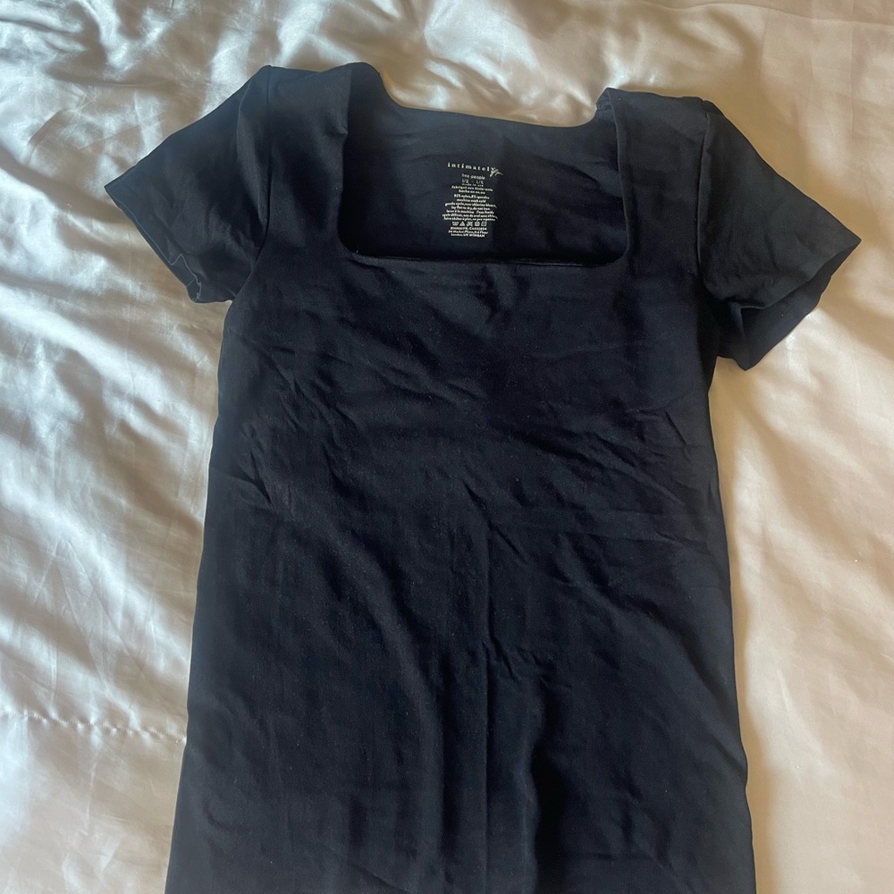 Intimately by Free People Black Fitted Short Sleeve Tee L/XL